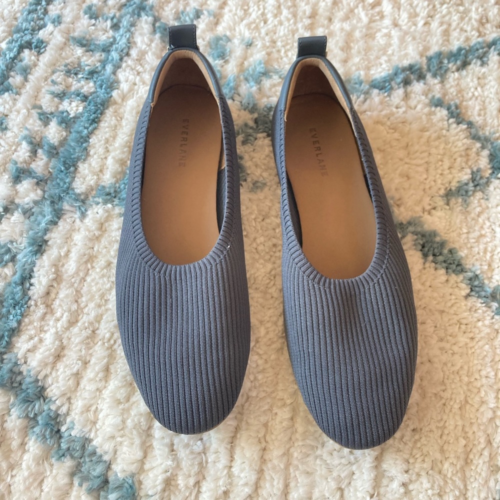 Everlane Knit Dayglove Grey flat Sz 10